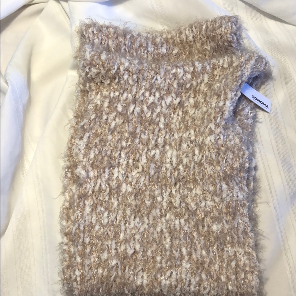 SONOMA KOHL's Infinity cold weather scarf NWT tan